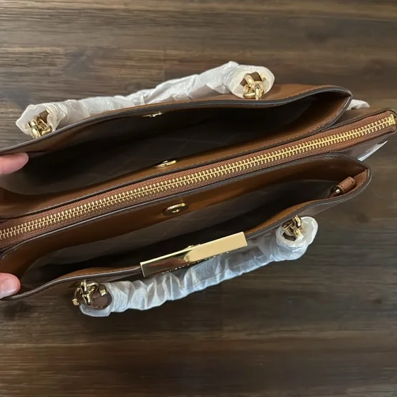 Michael Kors Rochelle Cognac Brown Large Saffiano Leather Bag NWT - Picture 4 of 16